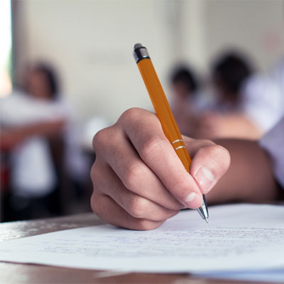 کلاس آزمون وکالت در کرج